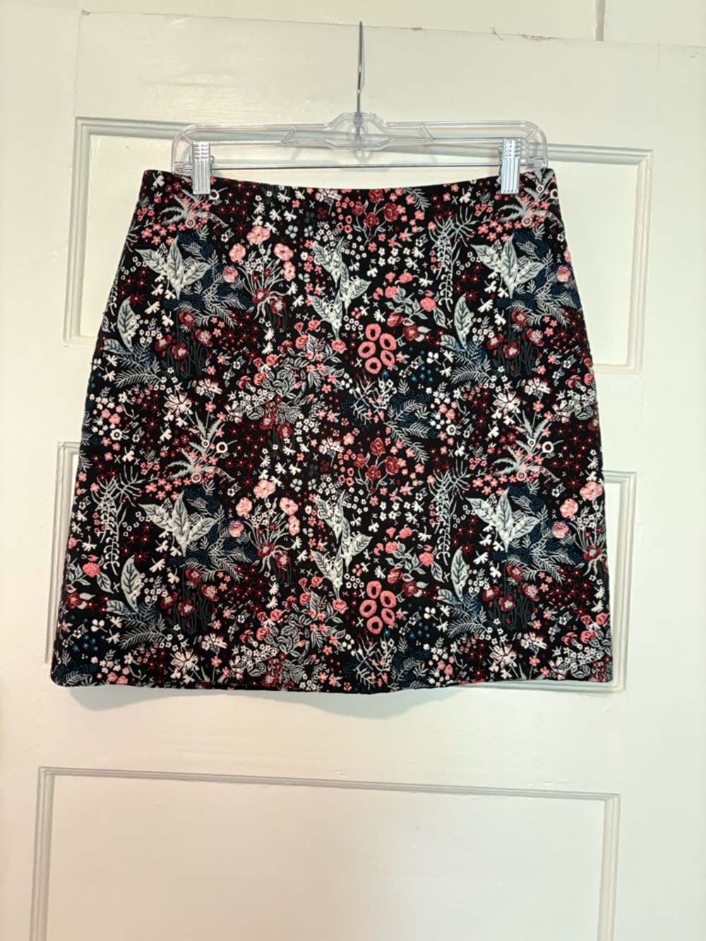 Vintage H&M Jacquard Floral Mini Skirt